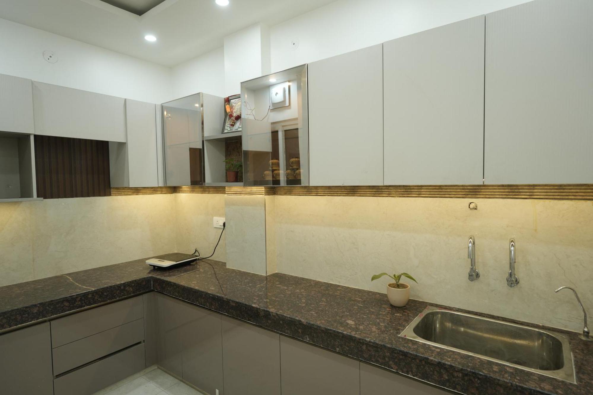 Lalit Villa Luxury Apartments Prayagraj Bagian luar foto