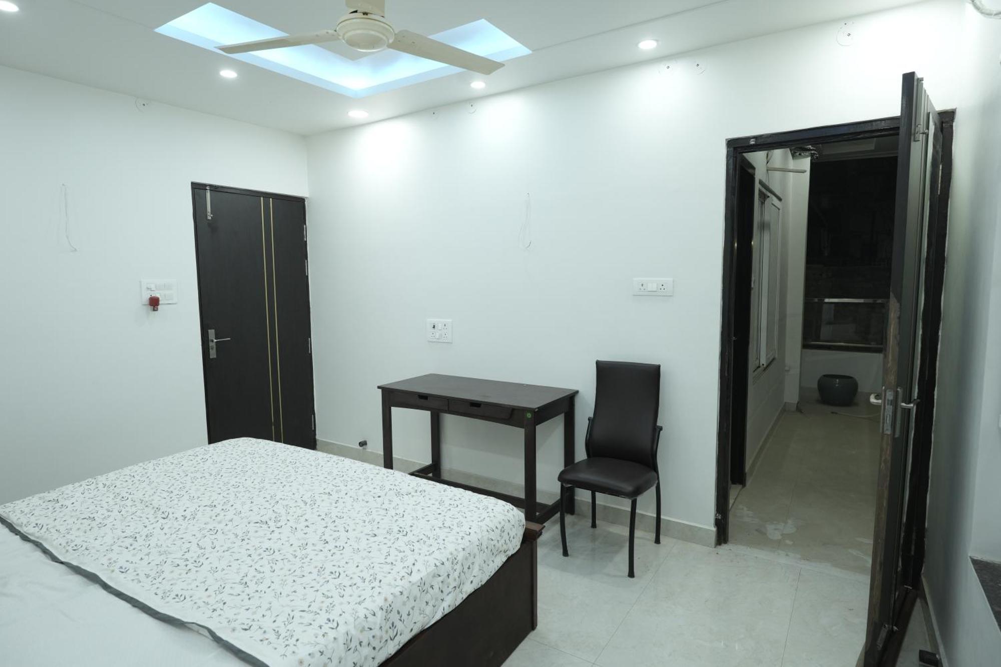 Lalit Villa Luxury Apartments Prayagraj Bagian luar foto