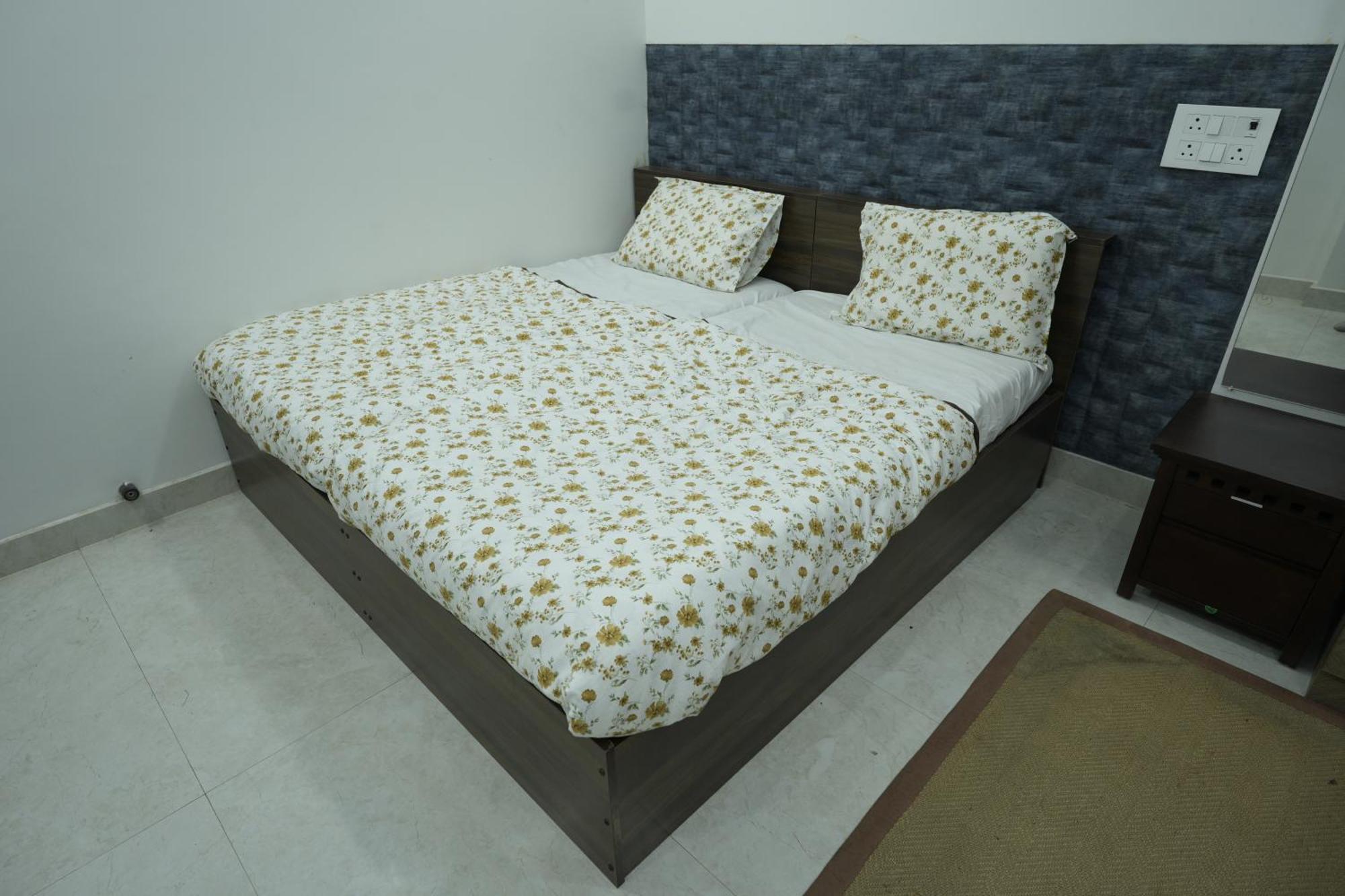 Lalit Villa Luxury Apartments Prayagraj Bagian luar foto